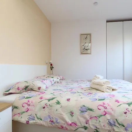 Apartament Ravan *